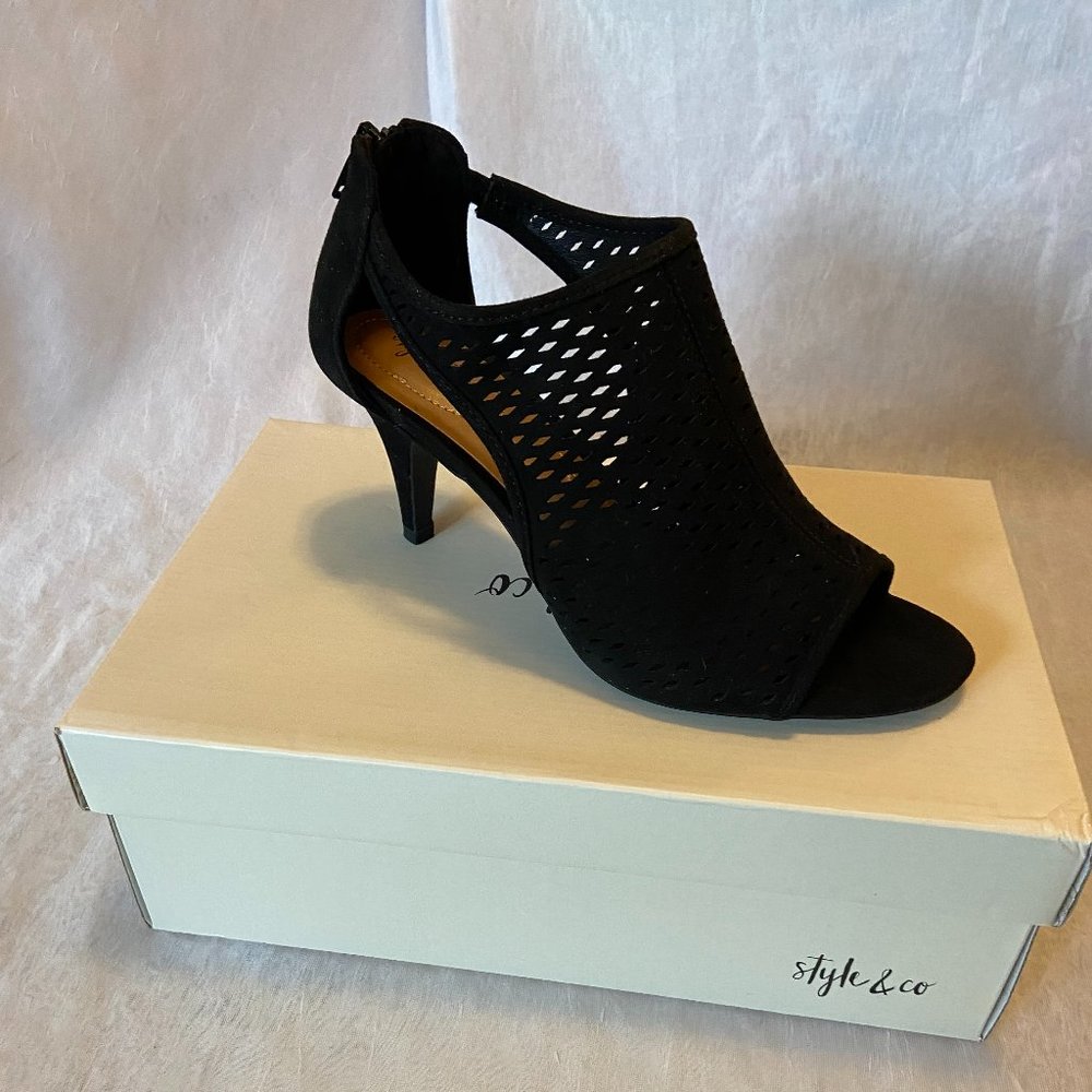 Haddiee Ankle Shooties- Black